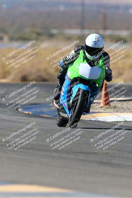 media/Feb-13-2022-SoCal Trackdays (Sun) [[c9210d39ca]]/Turns 16 and 17 Exit (955am)/